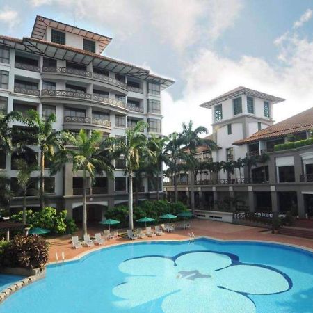 Meera Mahkota Hotel Melaka Exterior photo